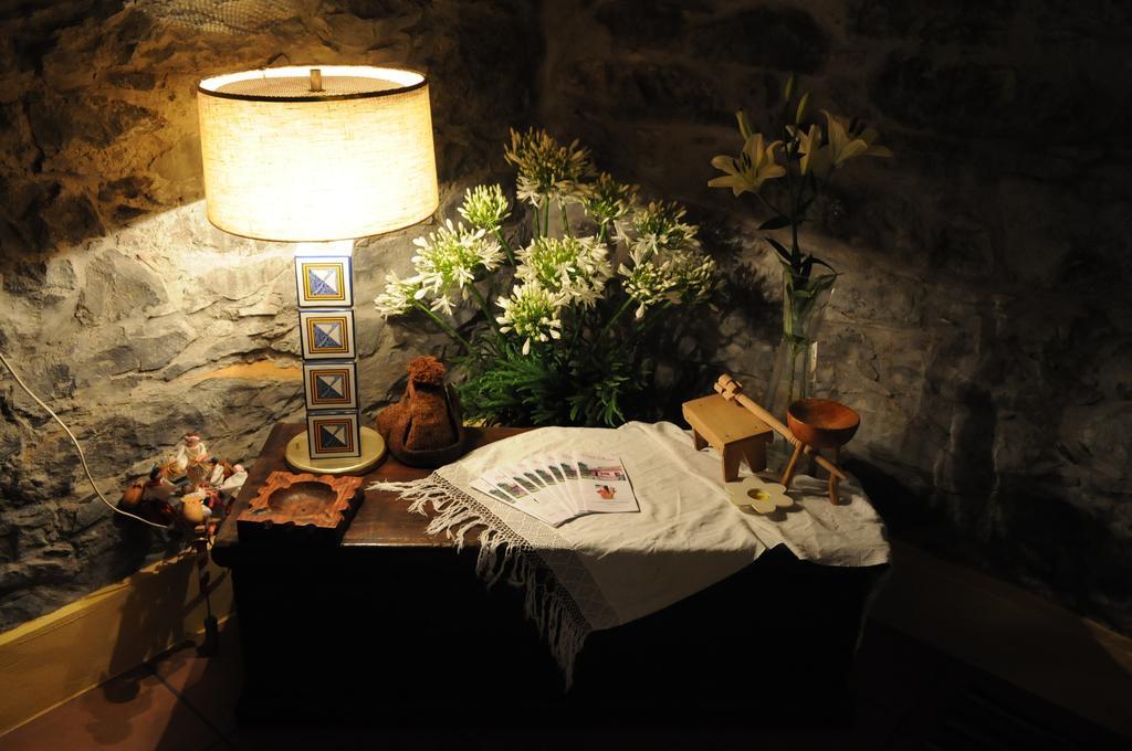 Casa Rosa Vila Camacha  Quarto foto
