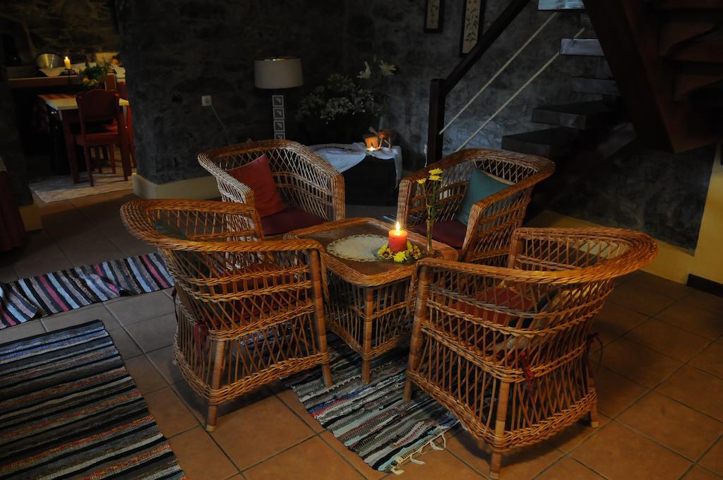 Casa Rosa Vila Camacha  Quarto foto